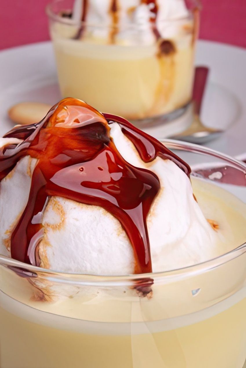 Ile flottante ou Oeufs à la neige