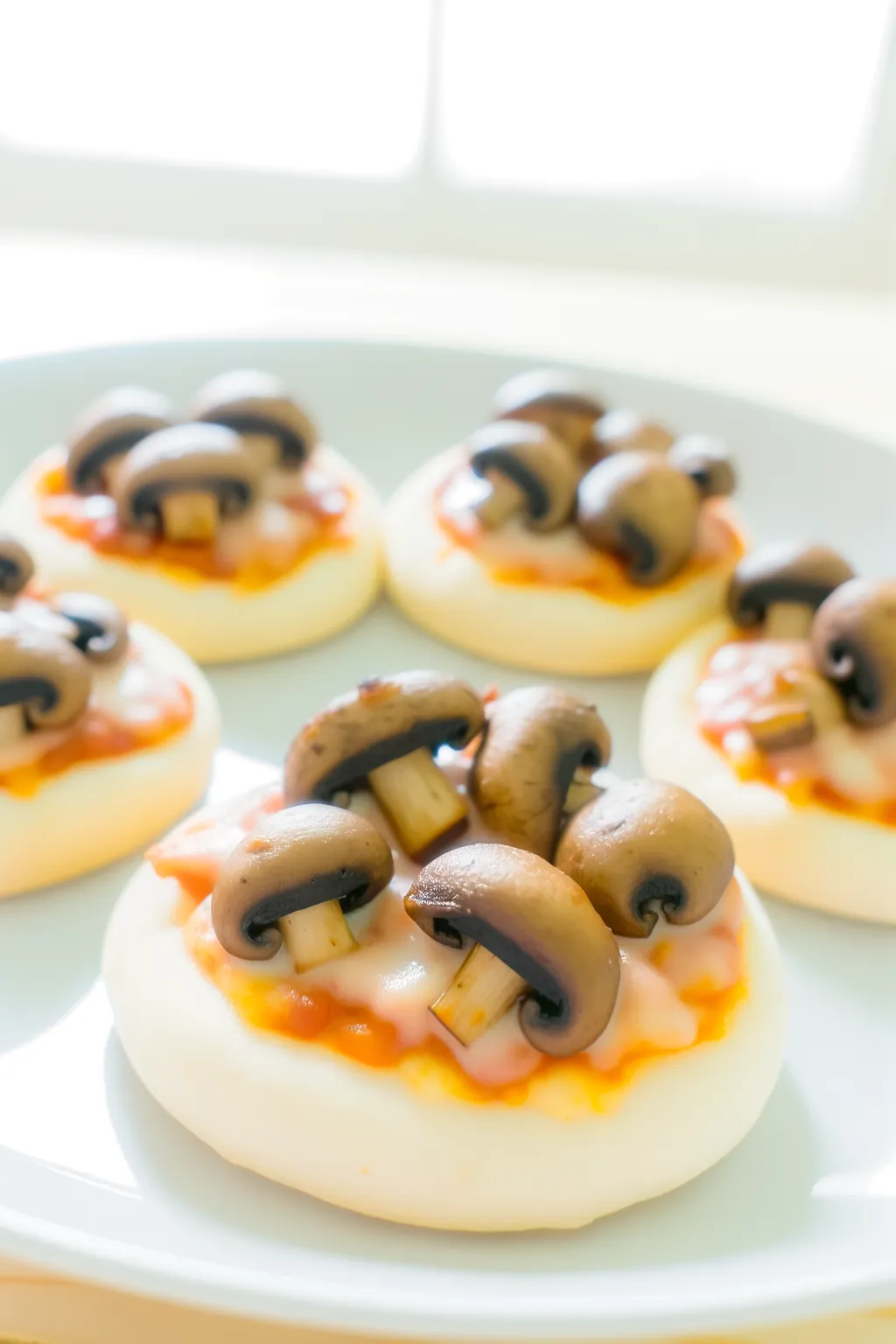 Mini Pizzas aux Champignons