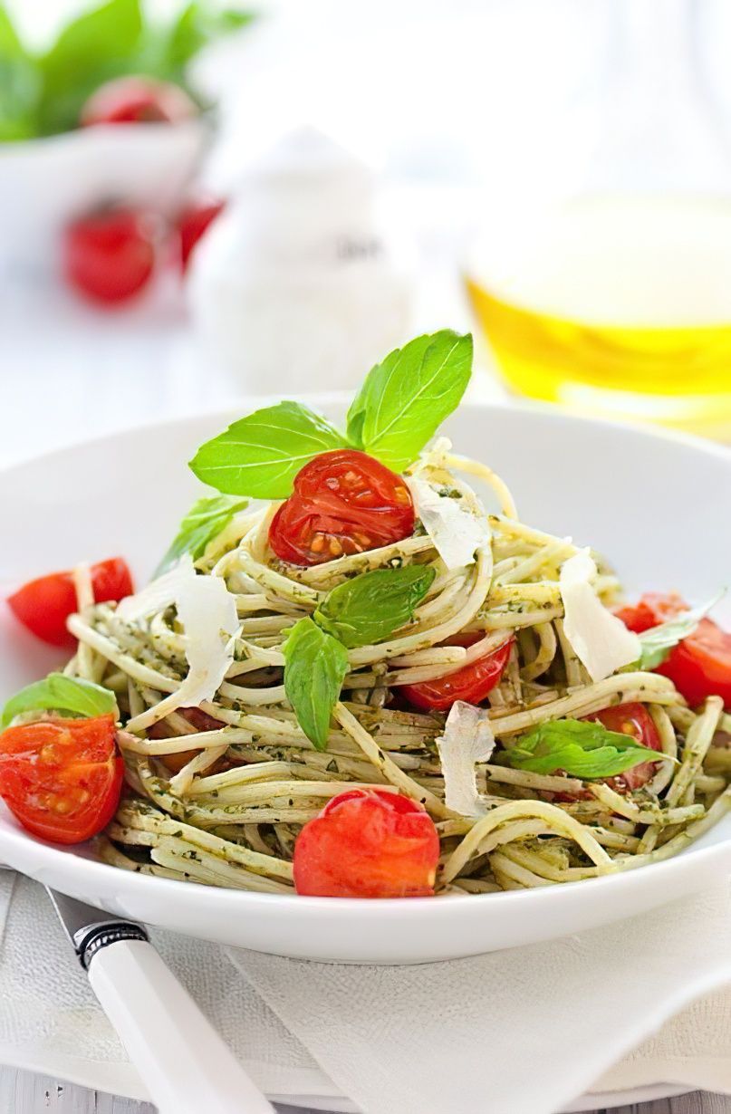 Spaghetti tomates et basilic