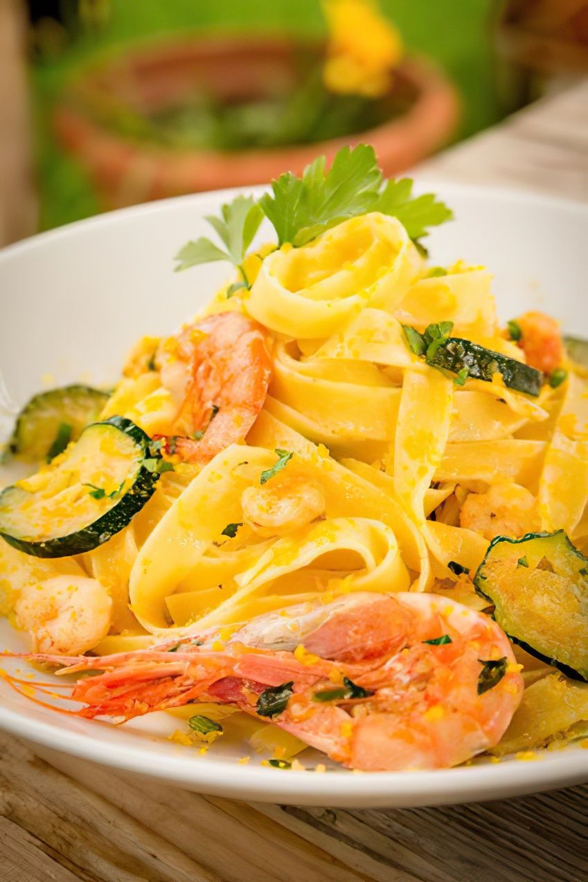 Tagliatelles aux courgettes et crevettes