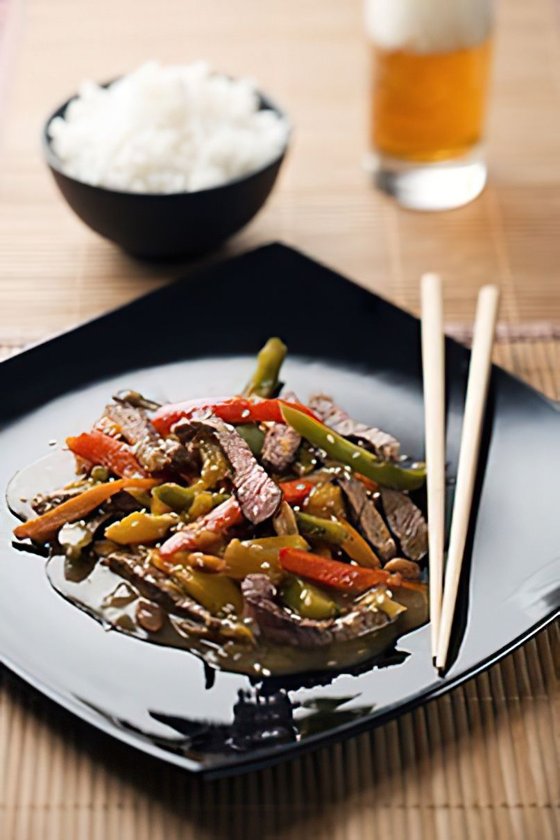 Wok de boeuf à l'asiatique